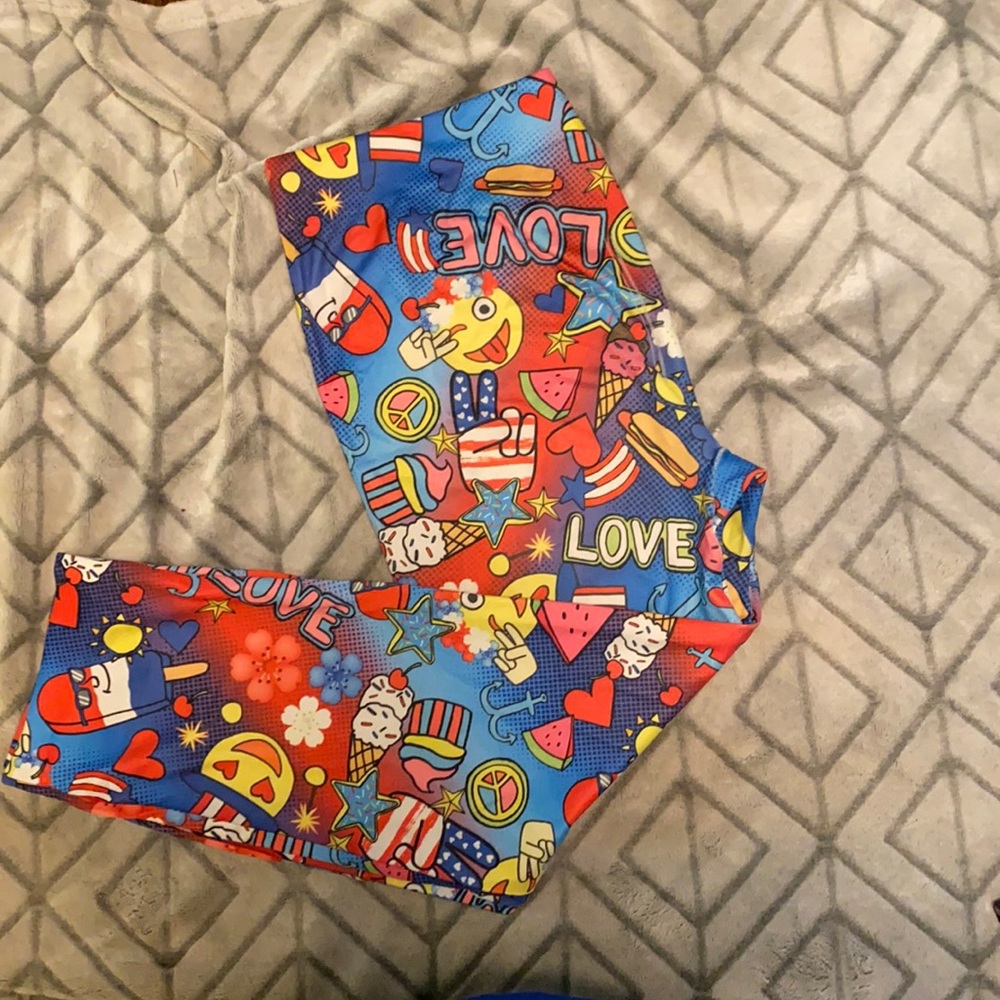 No Boundaries XL (15-17) Emoji Pants